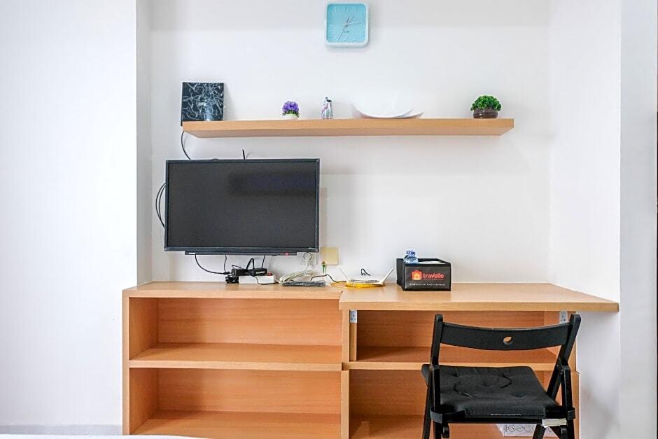 Legok: Simply Homey Studio Casa De Parco Apt By Travelio