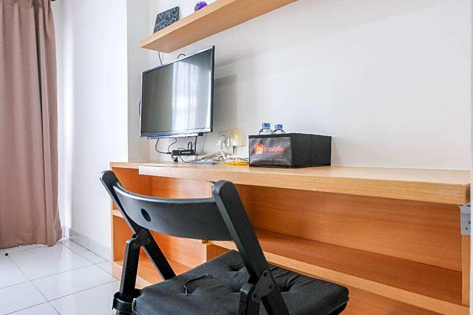 Legok: Simply Homey Studio Casa De Parco Apt By Travelio