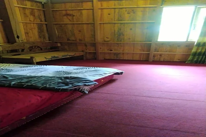 Рантепао: Wisma Papa Tia Toraja