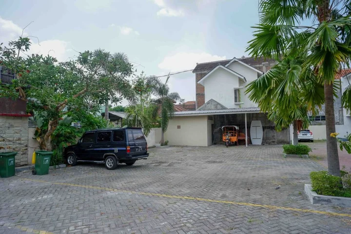 Сукохарджо: RedDoorz Plus Syariah near Laweyan Solo