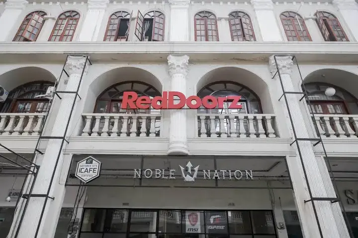 Медан: RedDoorz @ CBD Polonia Medan