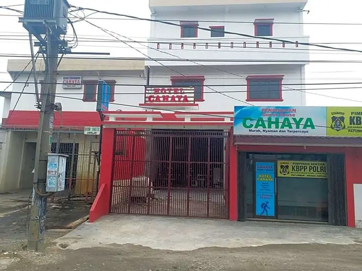 Медан: Hotel Cahaya