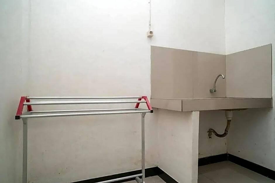 Банджанбару: RedDoorz Syariah Near Syamsudin Noor Airport 4