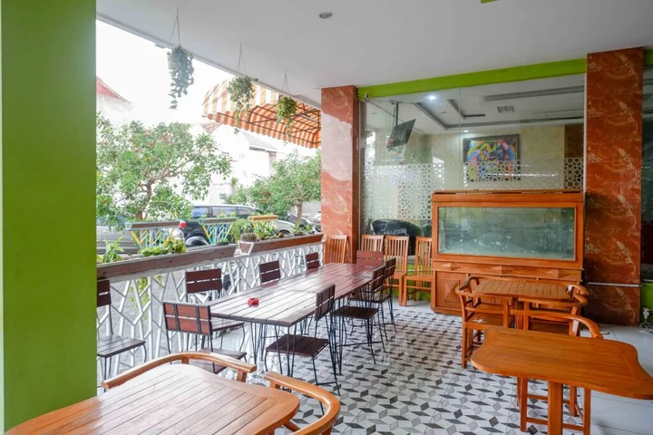 Суракарта: RedDoorz Plus Syariah near Manahan Solo