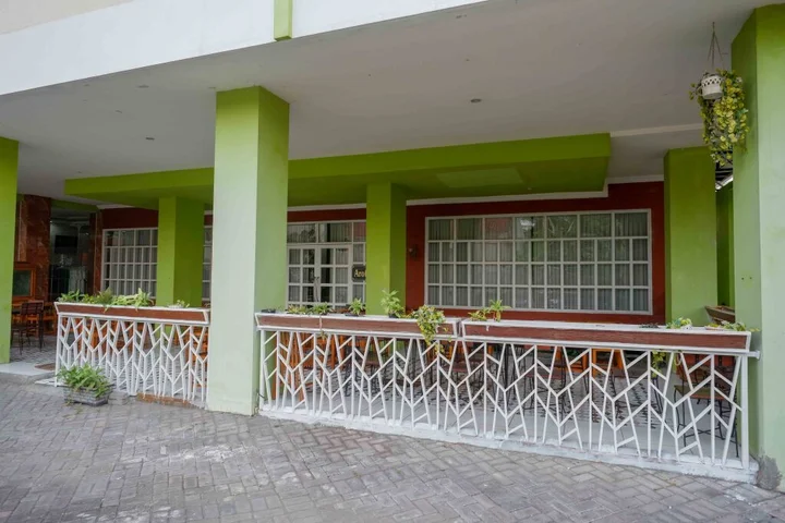 Суракарта: RedDoorz Plus Syariah near Manahan Solo