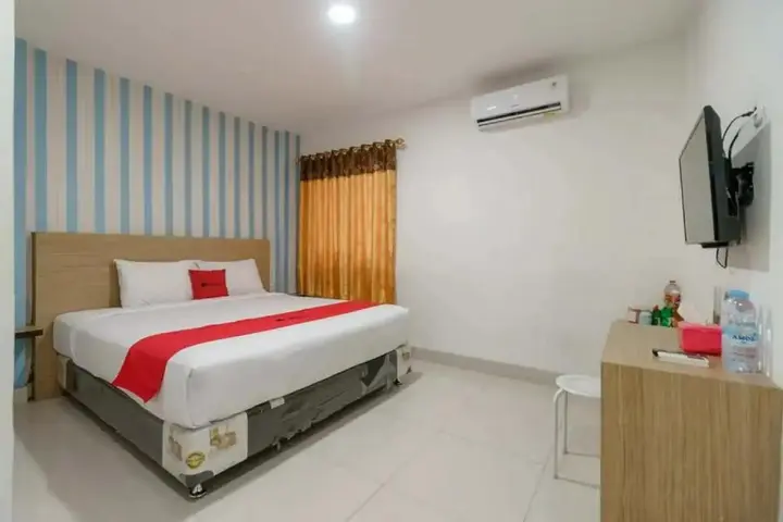 Медан: RedDoorz Plus @ Cemara Asri Medan