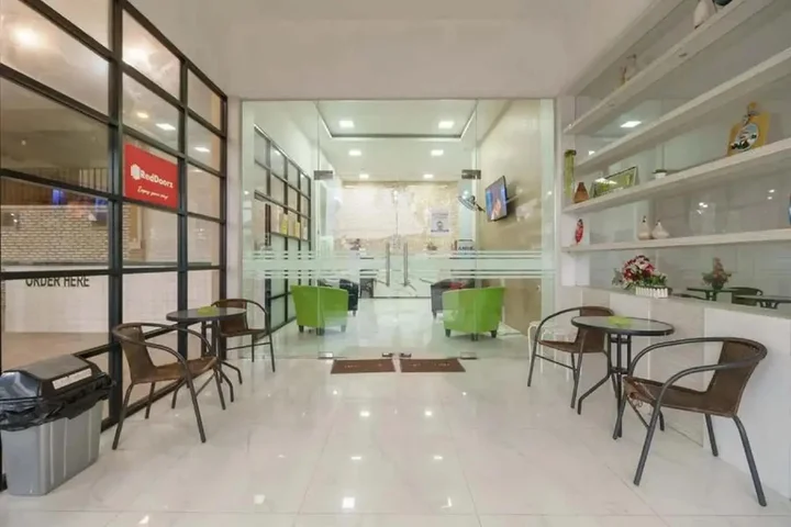 Медан: RedDoorz Plus @ Cemara Asri Medan