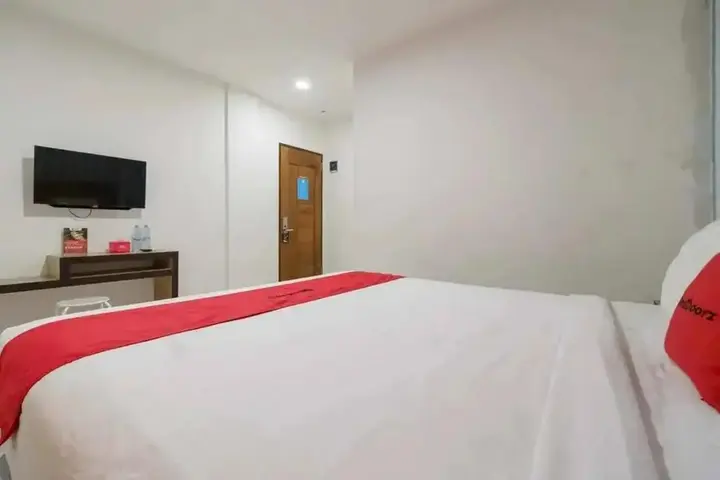 Медан: RedDoorz Plus @ Cemara Asri Medan