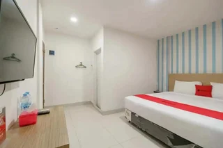 Медан: RedDoorz Plus @ Cemara Asri Medan