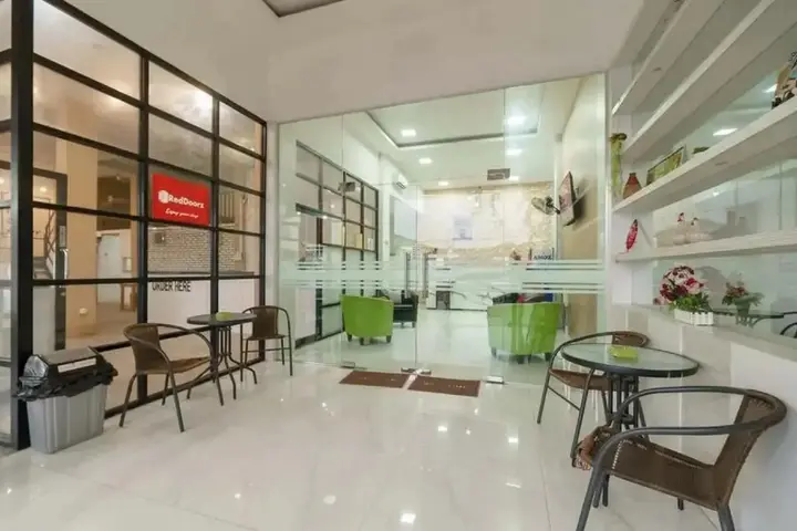 Медан: RedDoorz Plus @ Cemara Asri Medan