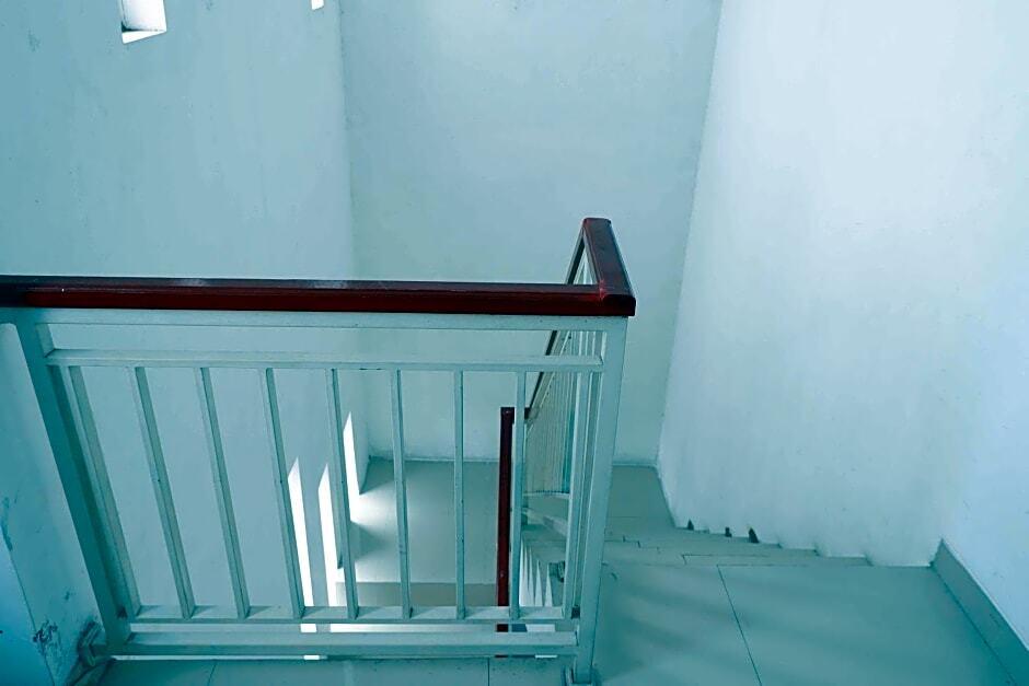 Батуретно: KoolKost near Sindu Kusuma Edupark 2 - Minimum Stay 30 Nights