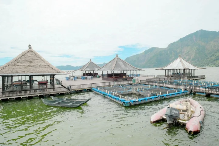 Кинтамани: Resto Apung and Bungalow Kedisan Batur Lake View RedPartner