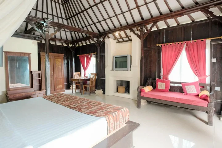 Кинтамани: Resto Apung and Bungalow Kedisan Batur Lake View RedPartner