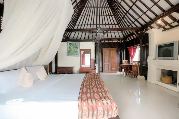 Кинтамани: Resto Apung and Bungalow Kedisan Batur Lake View RedPartner