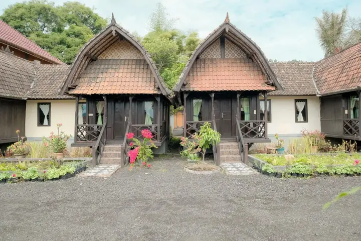 Кинтамани: Resto Apung and Bungalow Kedisan Batur Lake View RedPartner