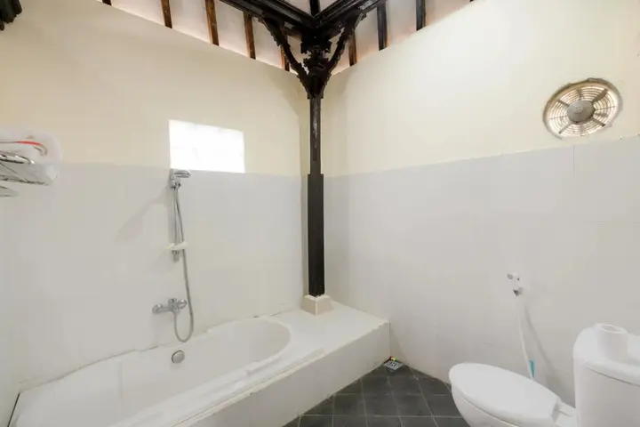Кинтамани: Resto Apung and Bungalow Kedisan Batur Lake View RedPartner