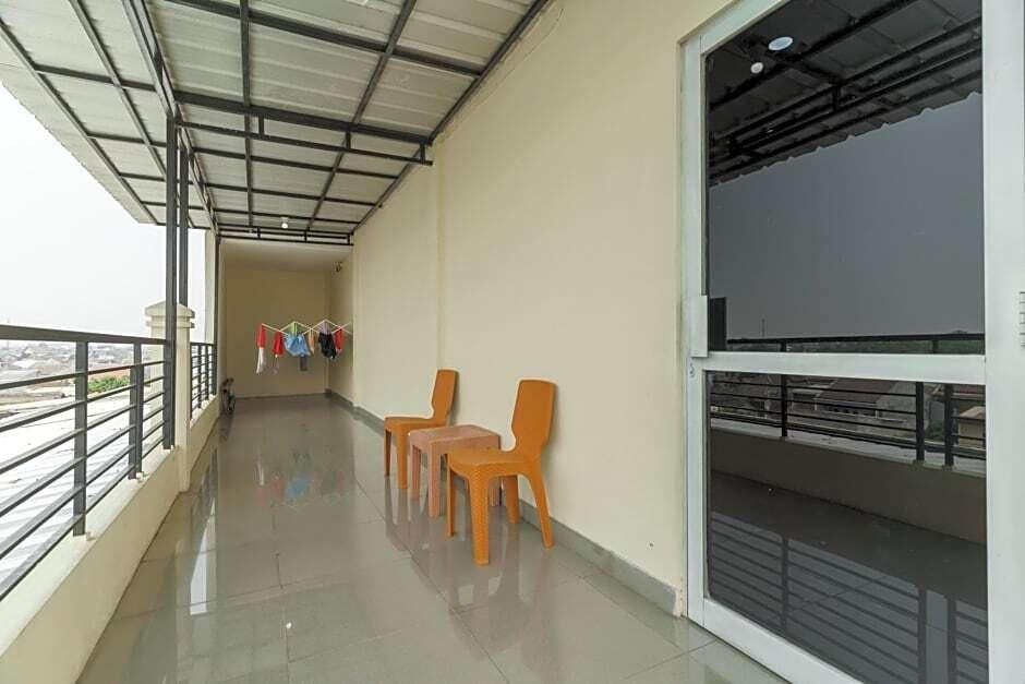 Тангеранг: KoolKost Syariah near RS Sari Asih Sangiang
