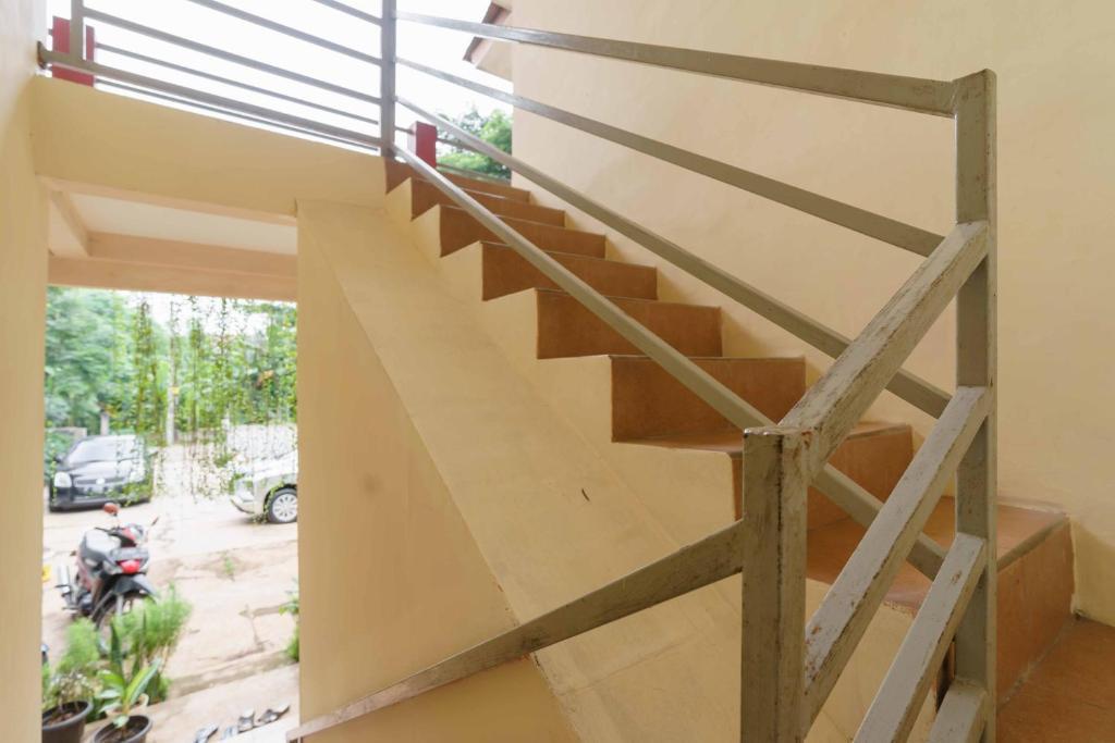 Депок: Madinah House Syariah RedPartner