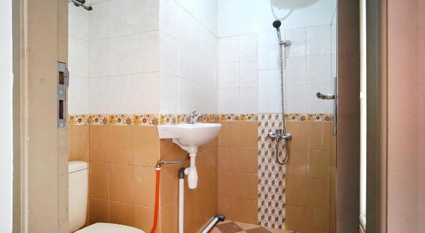 Баликпапан: Oyo 2038 Jasmine Guest House Balikpapan