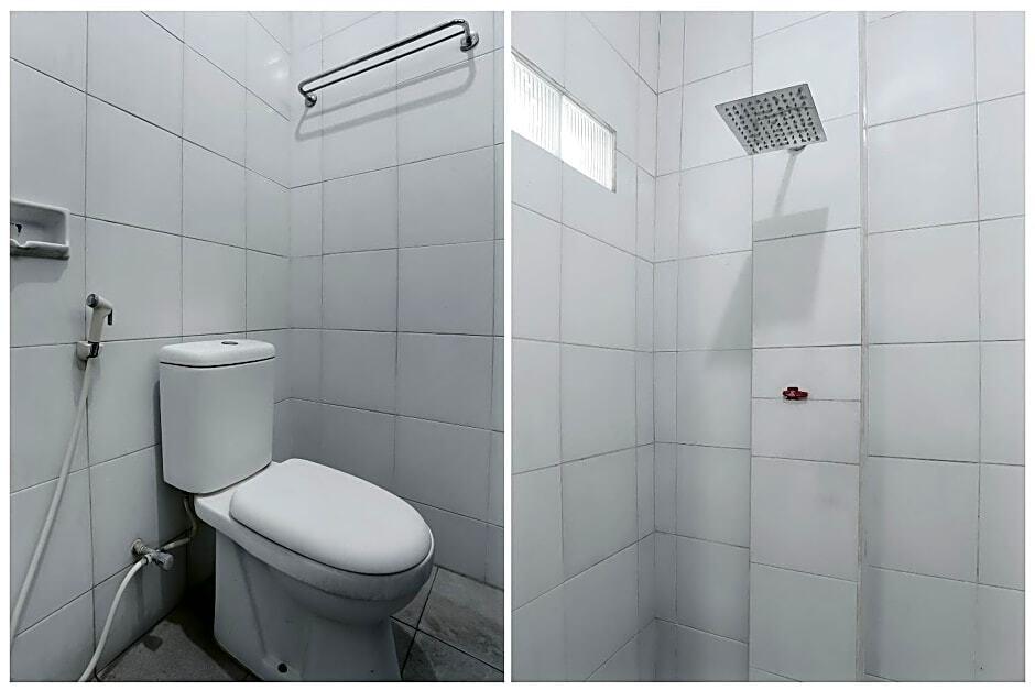 Падангсамбиан: OYO 90907 Handika Jaya Bs