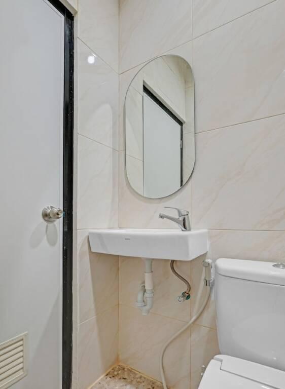 Суракарта: Collection O 90774 Homi Stay
