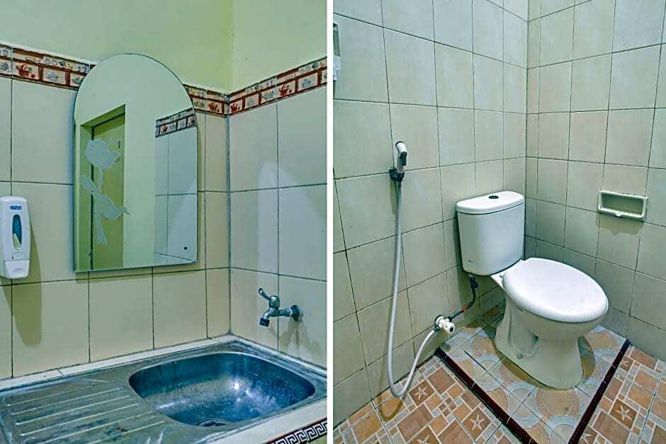 Палу: OYO 90968 Graha Family Guest House