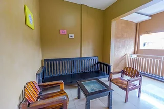 Депок: OYO Life 2866 Kost Syahira