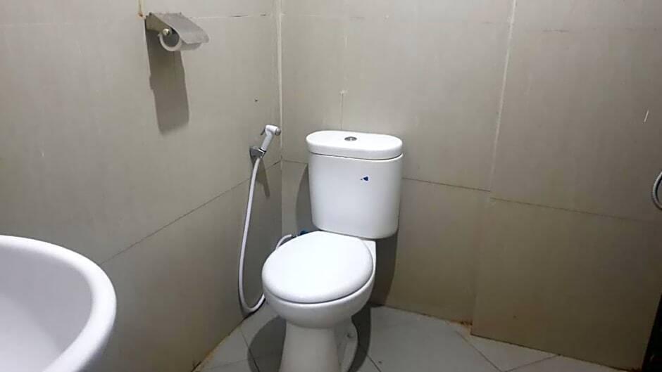 Баликпапан: OYO 91266 Markoni 18 Guest House