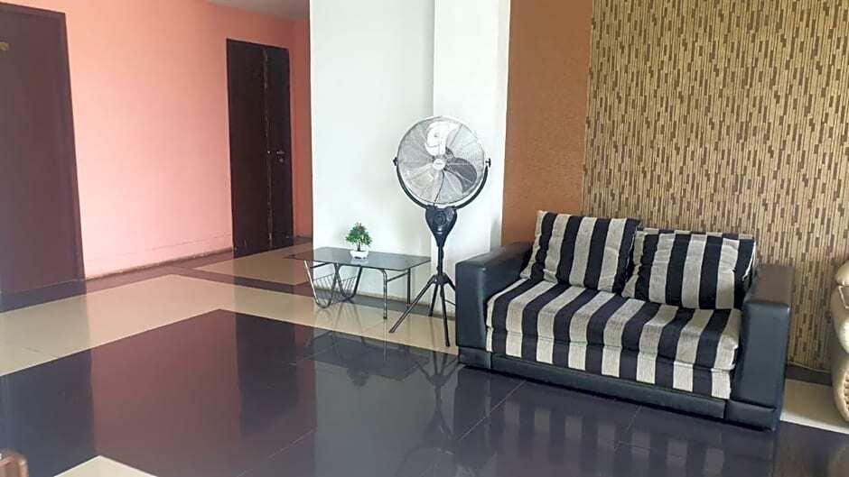Баликпапан: OYO 91266 Markoni 18 Guest House