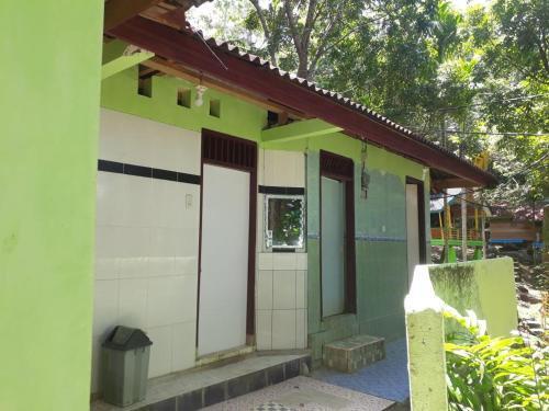 Идоих: Yulia Bungalow