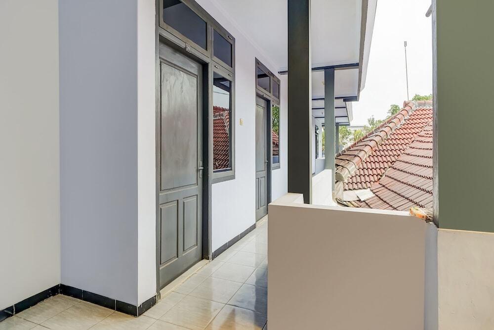 Маланг: Spot ON 90797 Sukun Syariah Homestay