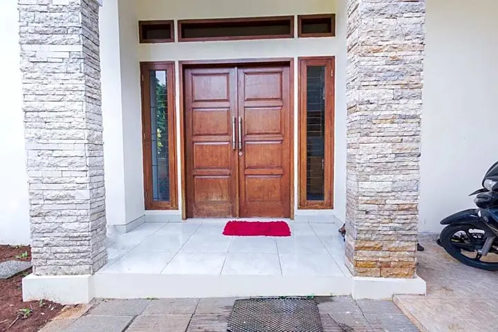 Депок: OYO Life 3451 Kost Shavero
