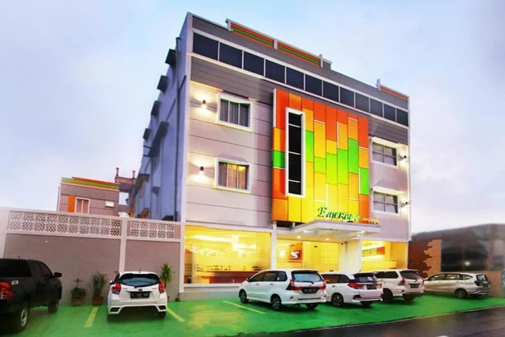 Тернате: Emerald Hotel