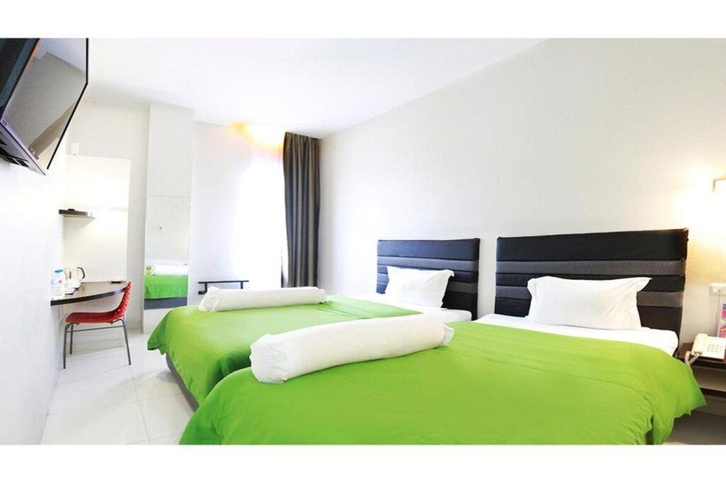 Тернате: Emerald Hotel