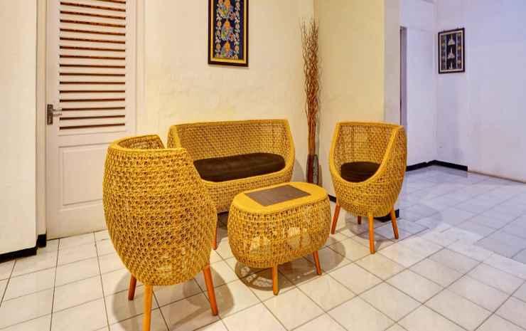 Маланг: OYO 90793 Btc Guest House Syariah