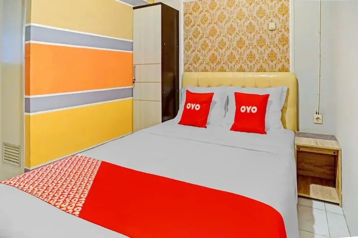 Маланг: OYO 90793 Btc Guest House Syariah