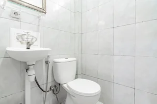 Чипанас: Urbanview Hotel Mon Bel Cibodas