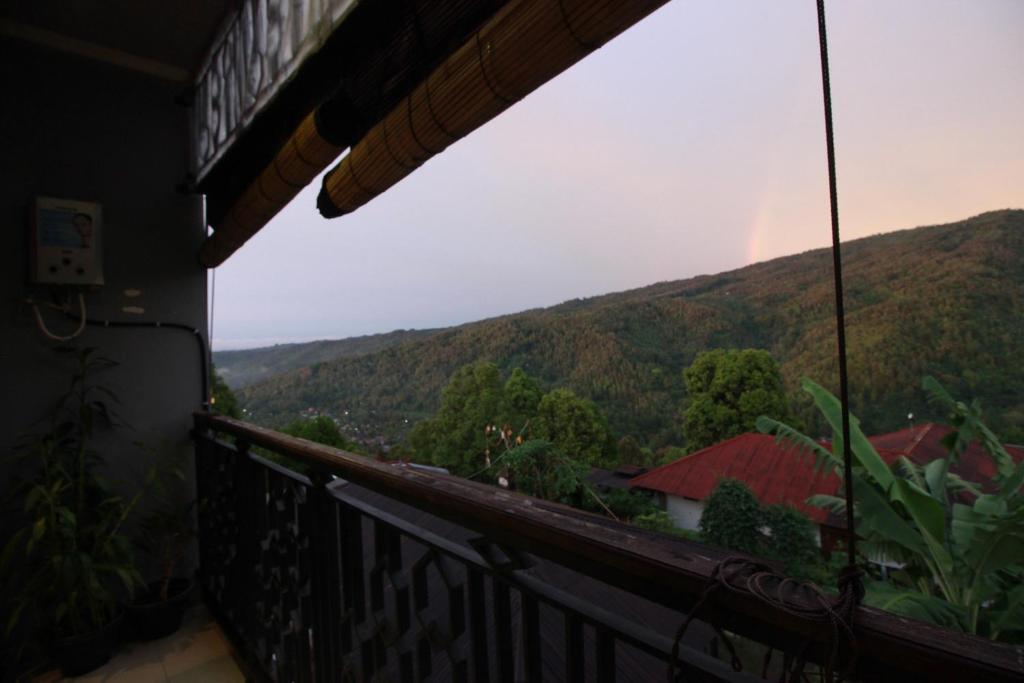 Мундук: Dong Paloh Hostel