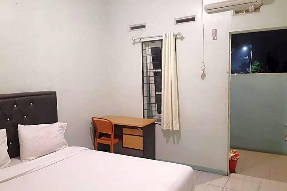 KoolKost near RS Adam Malik Medan 2 - Minimum Stay 6 Nights — фото 4