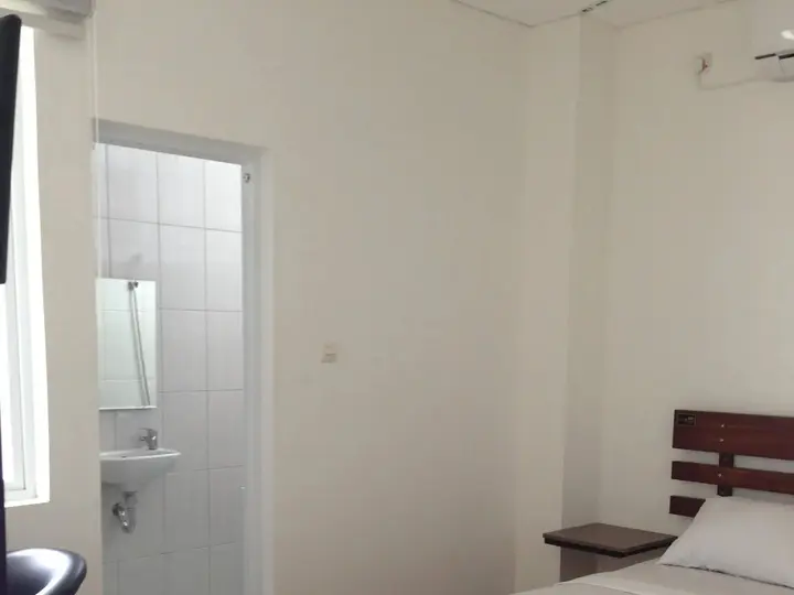 Паданг: Hotel Pondok 68