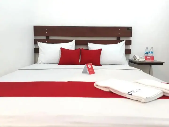 Паданг: Hotel Pondok 68