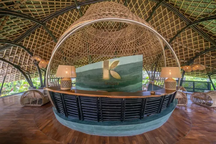 Тегаллаланг: KClub Ubud