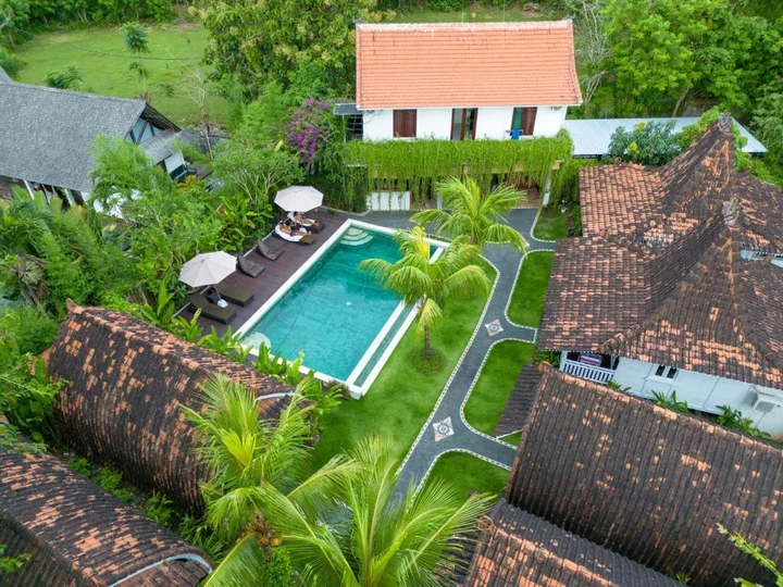 Пекату: Elysium Bali