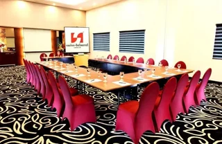 Амбон: Swiss-Belhotel Ambon