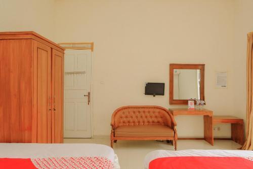 Маланг: OYO 414 Loji Rejo Residence