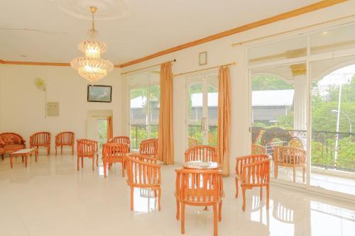 Маланг: OYO 414 Loji Rejo Residence