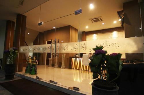 Bluebells Express Syariah Hotel — фото 2