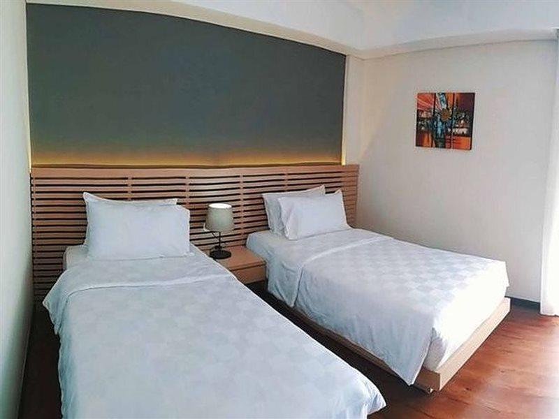 Чипанас: Grand Metro Hotel Puncak