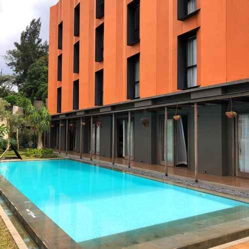 Чипанас: Grand Metro Hotel Puncak