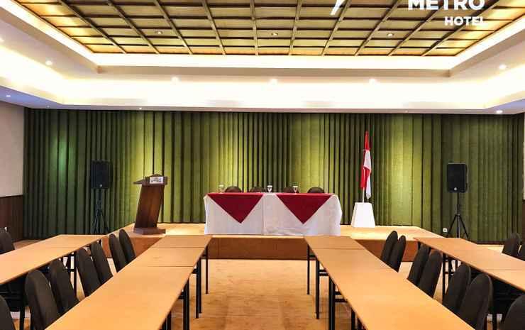 Чипанас: Grand Metro Hotel Puncak